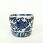 japanese antique Imari blue and white soba cup with design of flower arabesque