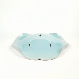 japanese antique celadon swinging small ray by SHINOBU KAWASE